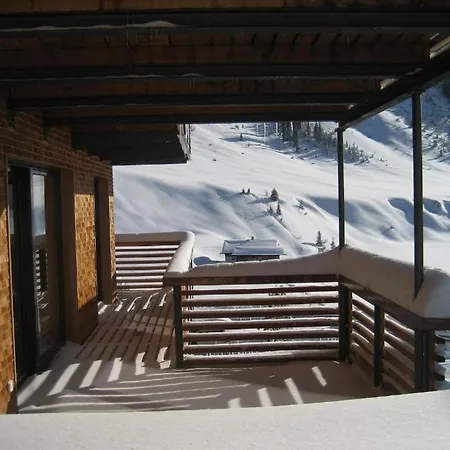 Appartement Hoerili Apartment *